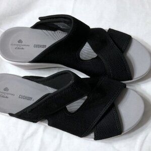 Cloudstepper by Clarks - size 8W, new